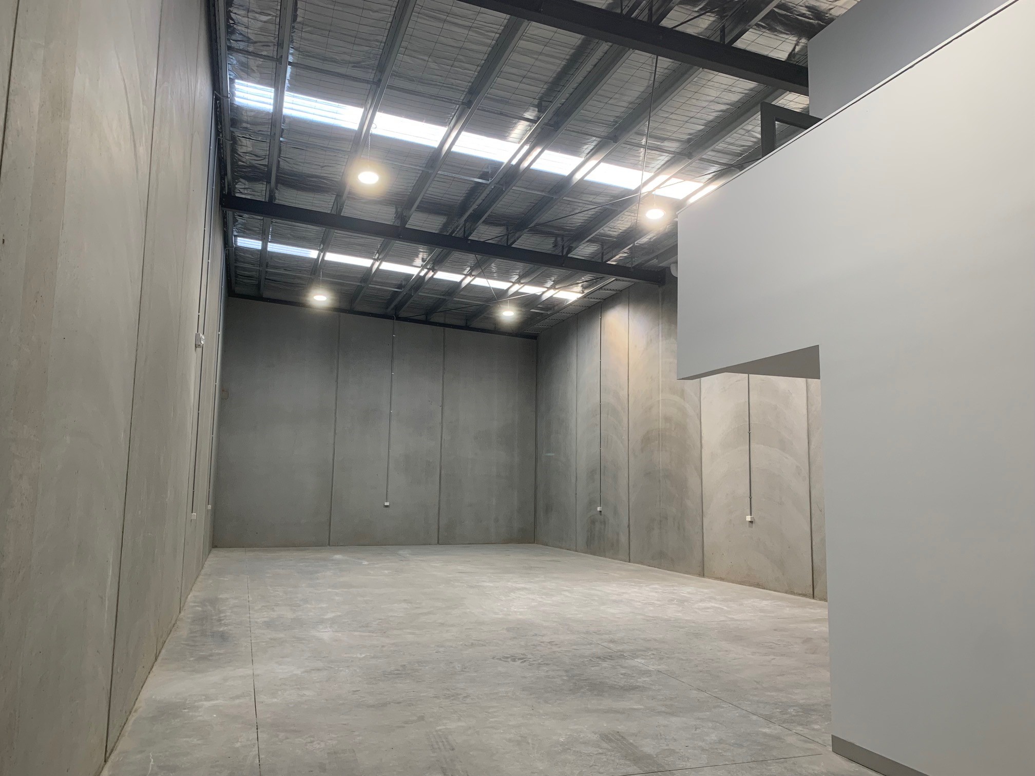 THORNBURY, 286 Dundas Street Industrial / Factory / Warehouse